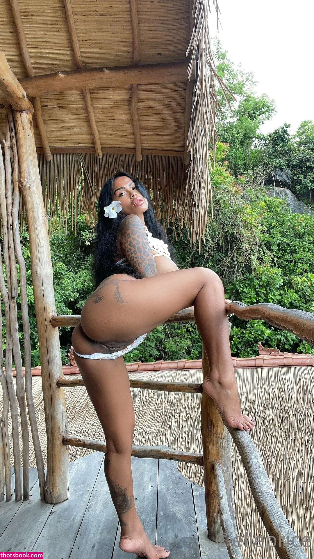 Serliana Rosida Photo #29