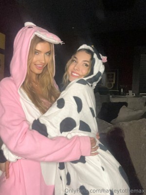 Hayley Maxfield Photo #261