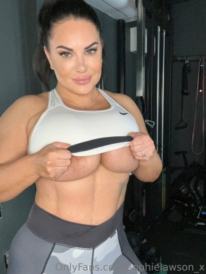 Sophie Lawson Photo #76