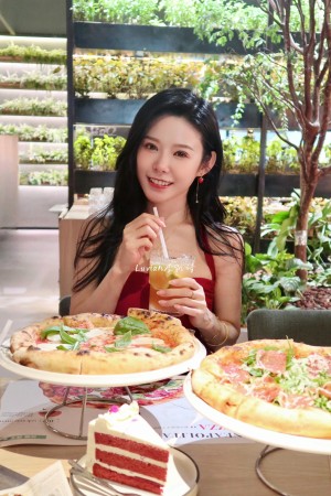 Luvian Lee Photo #54