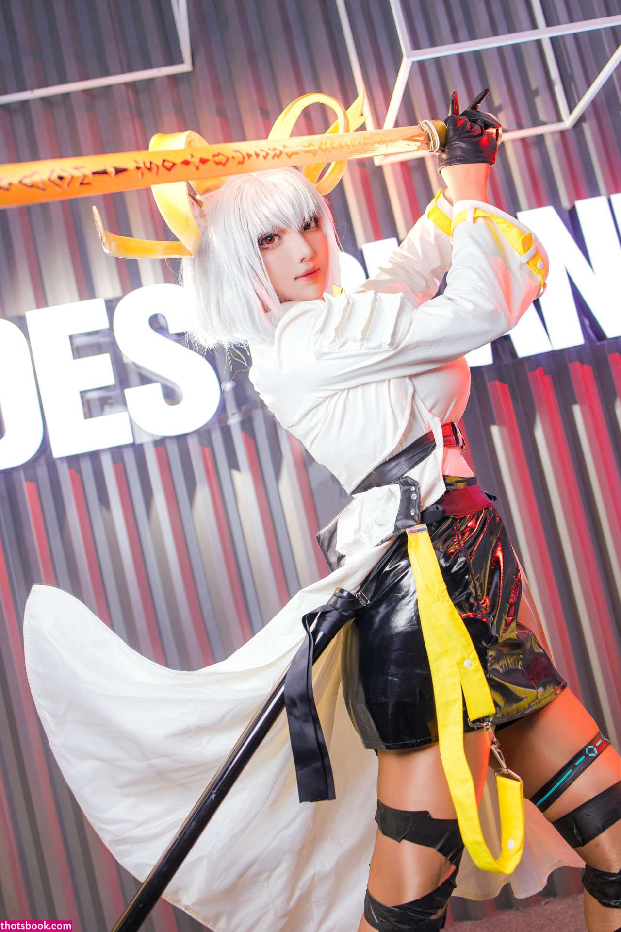 Takomayuyi Photo #82