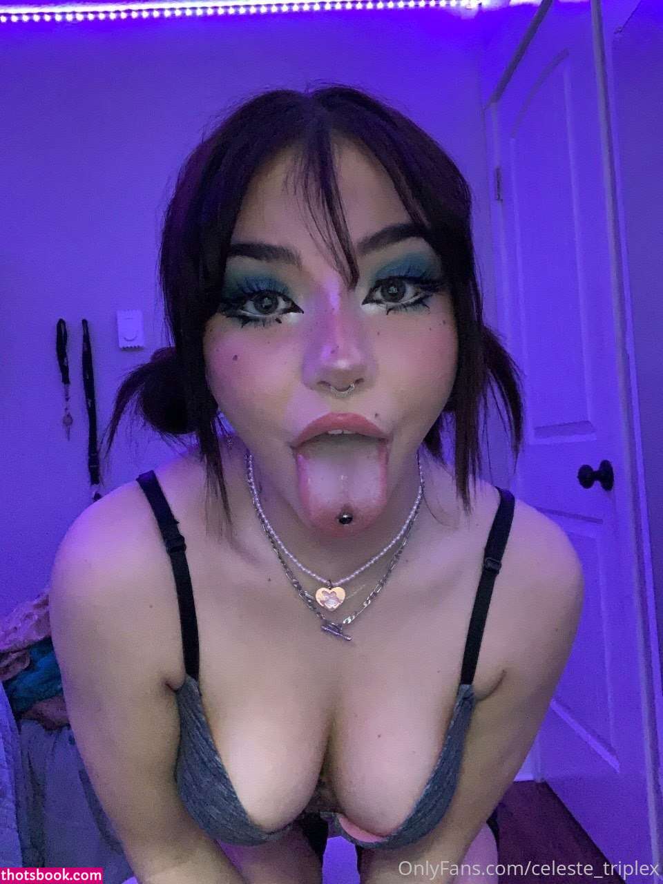 Celeste Triplex Photo #148