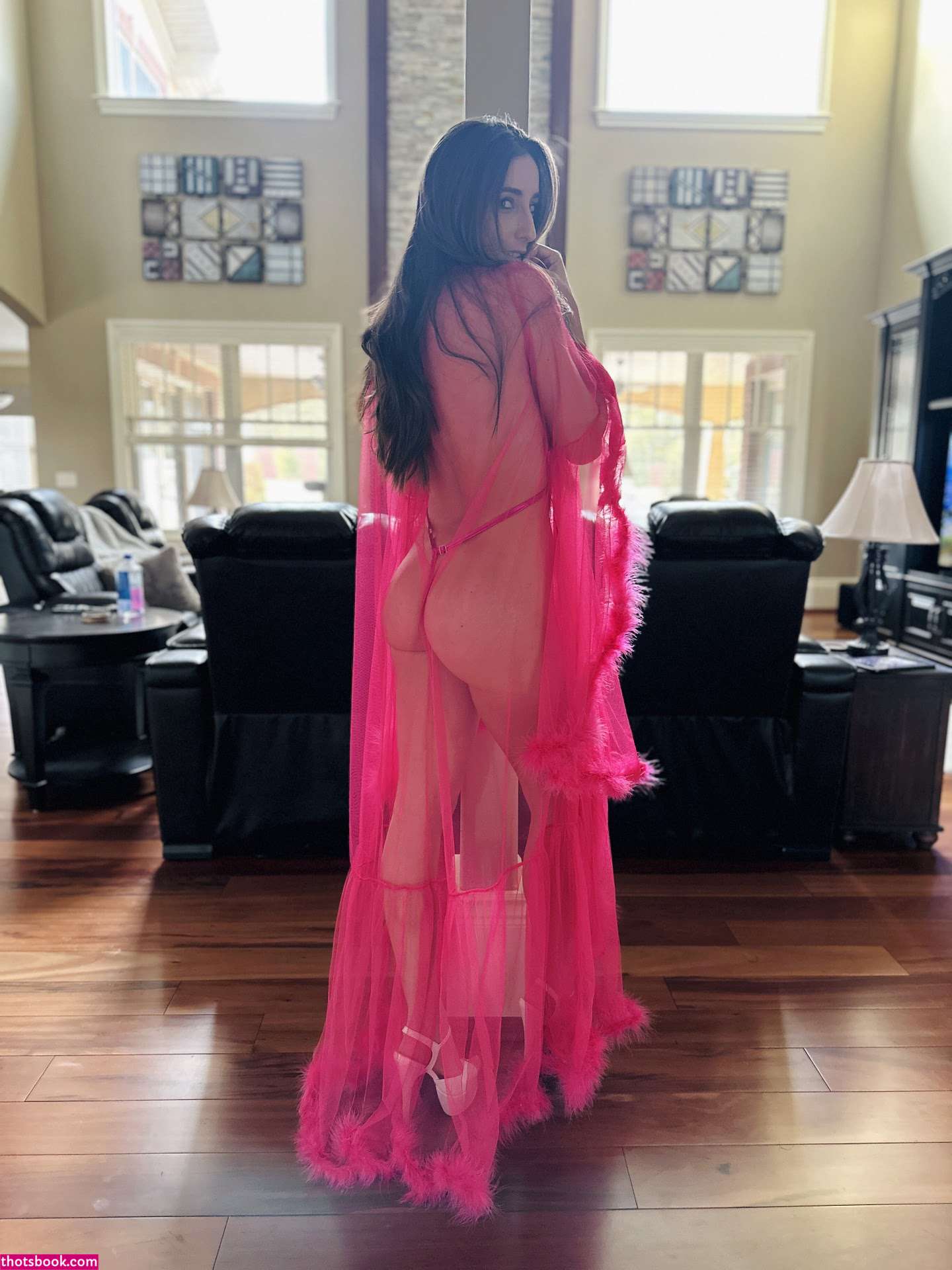 Christina Khalil Photo #1319