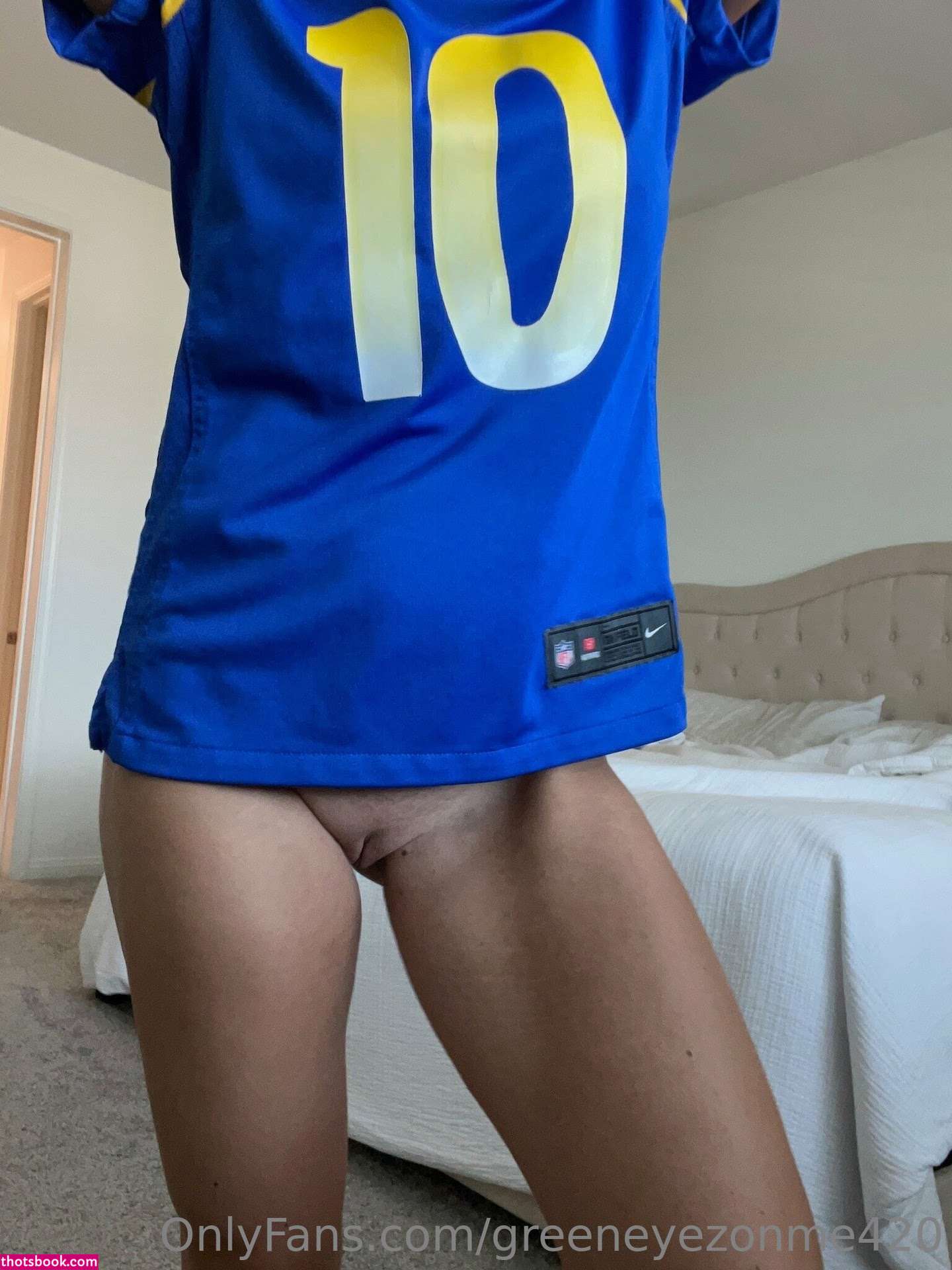 Greeneyezonme Photo #24