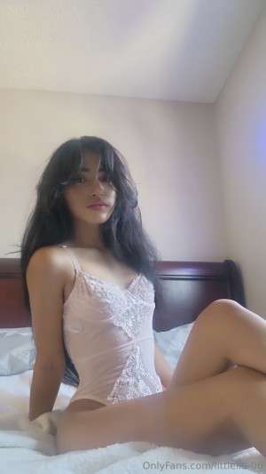 Little Lia Photo #40