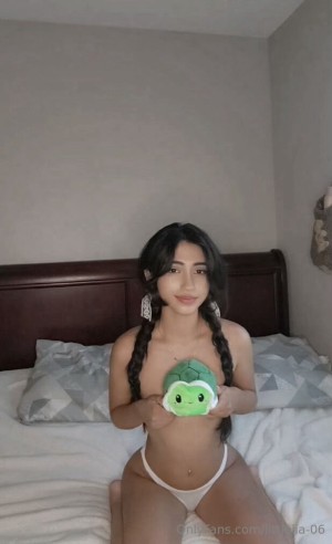 Little Lia Photo #64