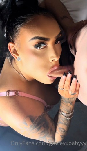 Graceyxbabyyy Photo #45