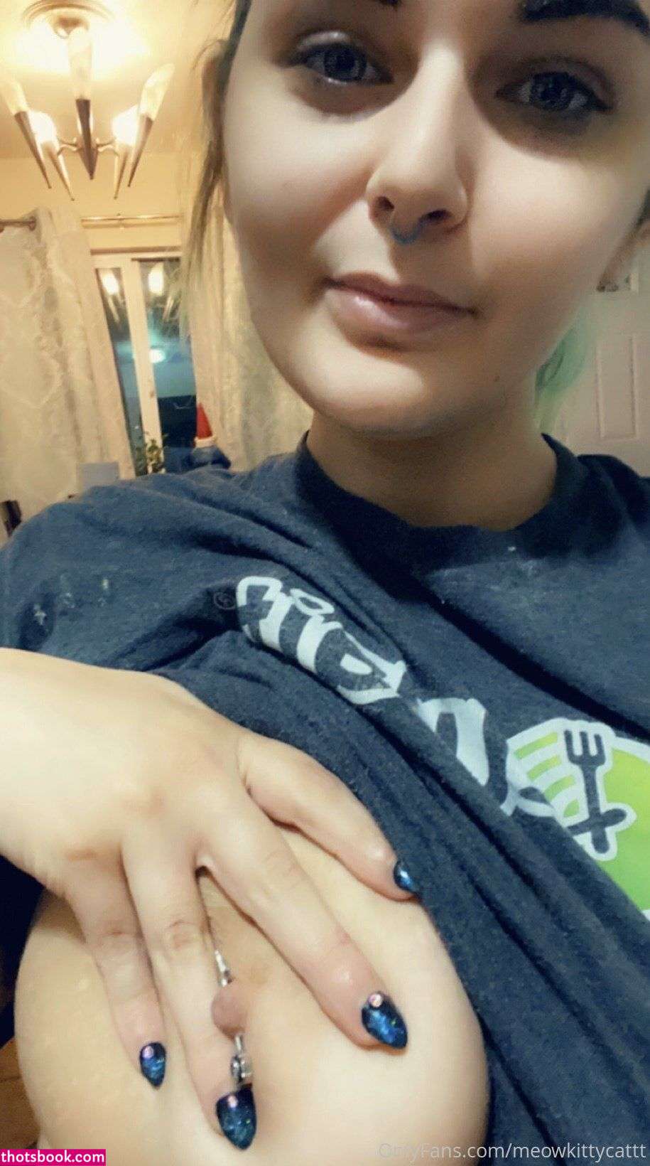 Meowingfromhell Photo #113