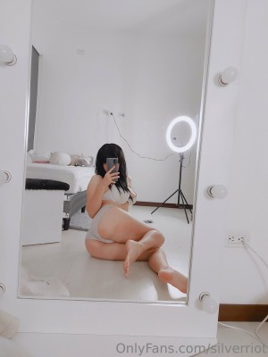 Silverriot Photo #119