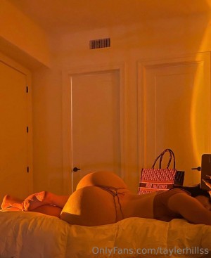 Tayler Hills Photo #688