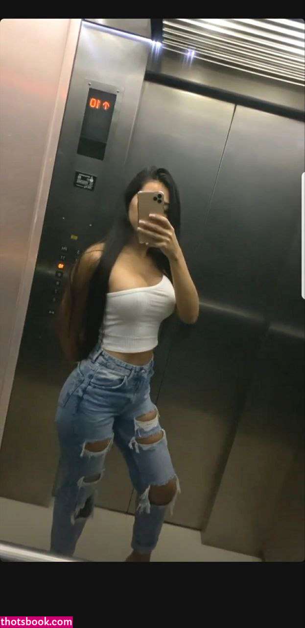 elizabethpinaa Photo #27