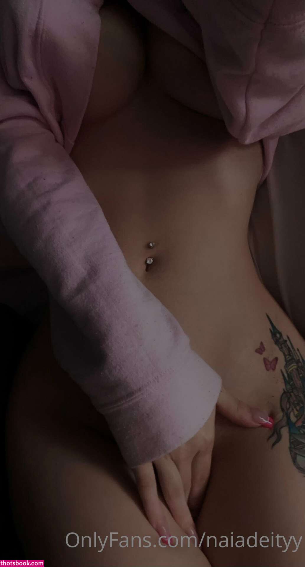 naiadeityy Photo #14