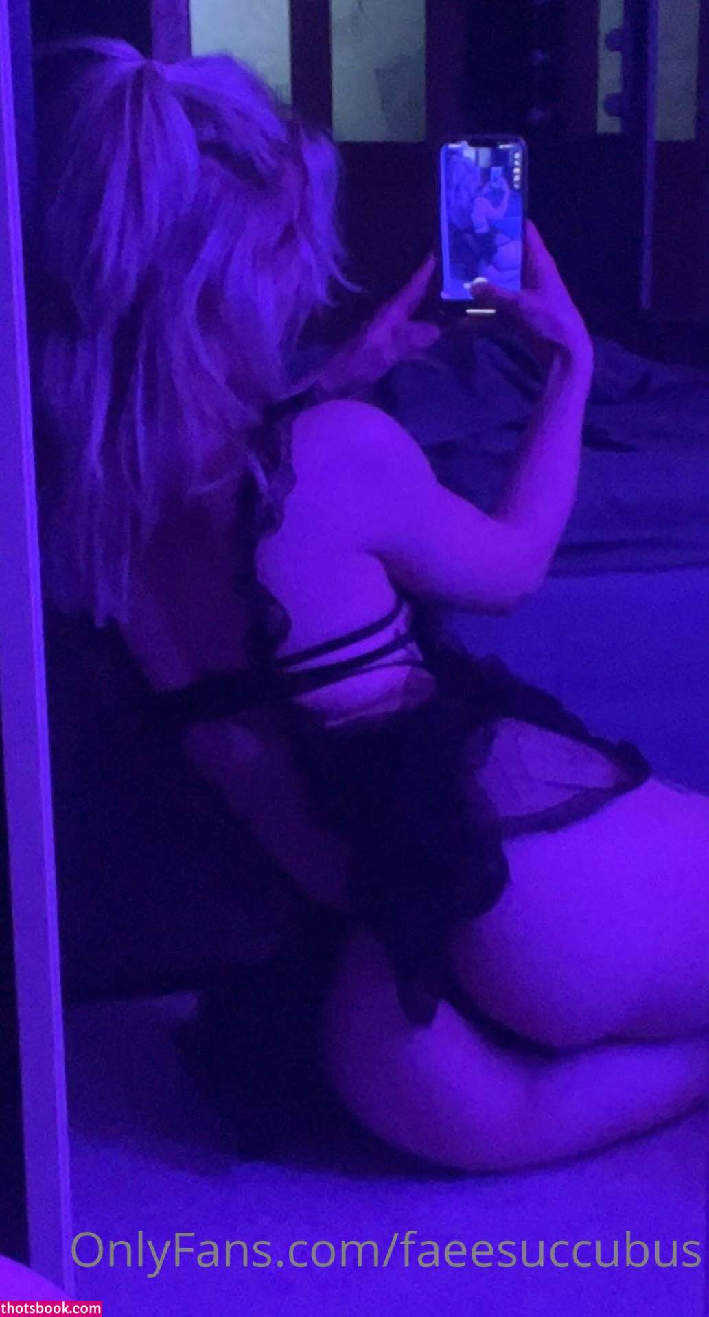 naiadeityy Photo #27