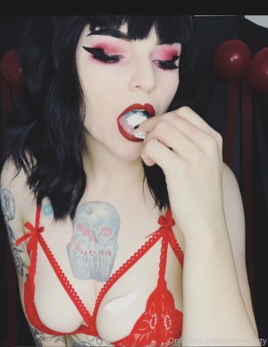 Hollyeekitty Photo #83