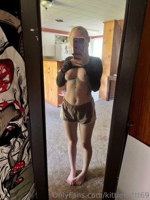 kittiekattt69 Photo #41