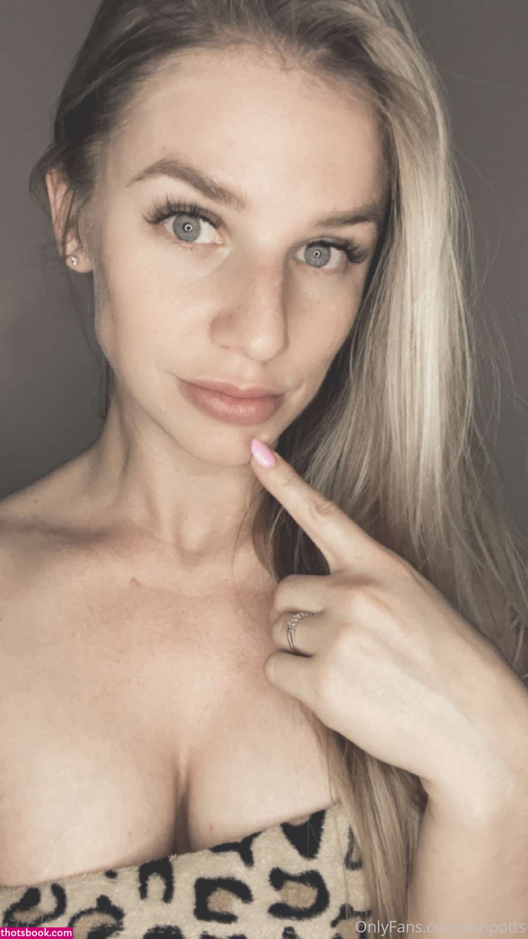 Ashpotts22 Photo #116