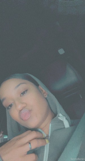 sxnnybxnks Photo #116