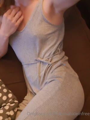 Hannah Klein Photo #20