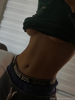 silkyvinyl Photo #10