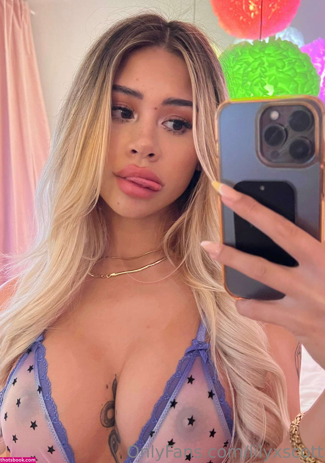 lilyxscott Photo #70