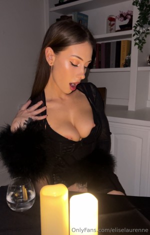 Elise Laurenne Photo #385