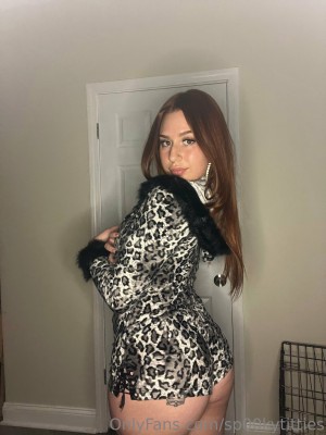 Sp00kytitties Photo #39