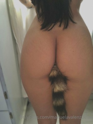 Manuela Valenzuelaaa Photo #111