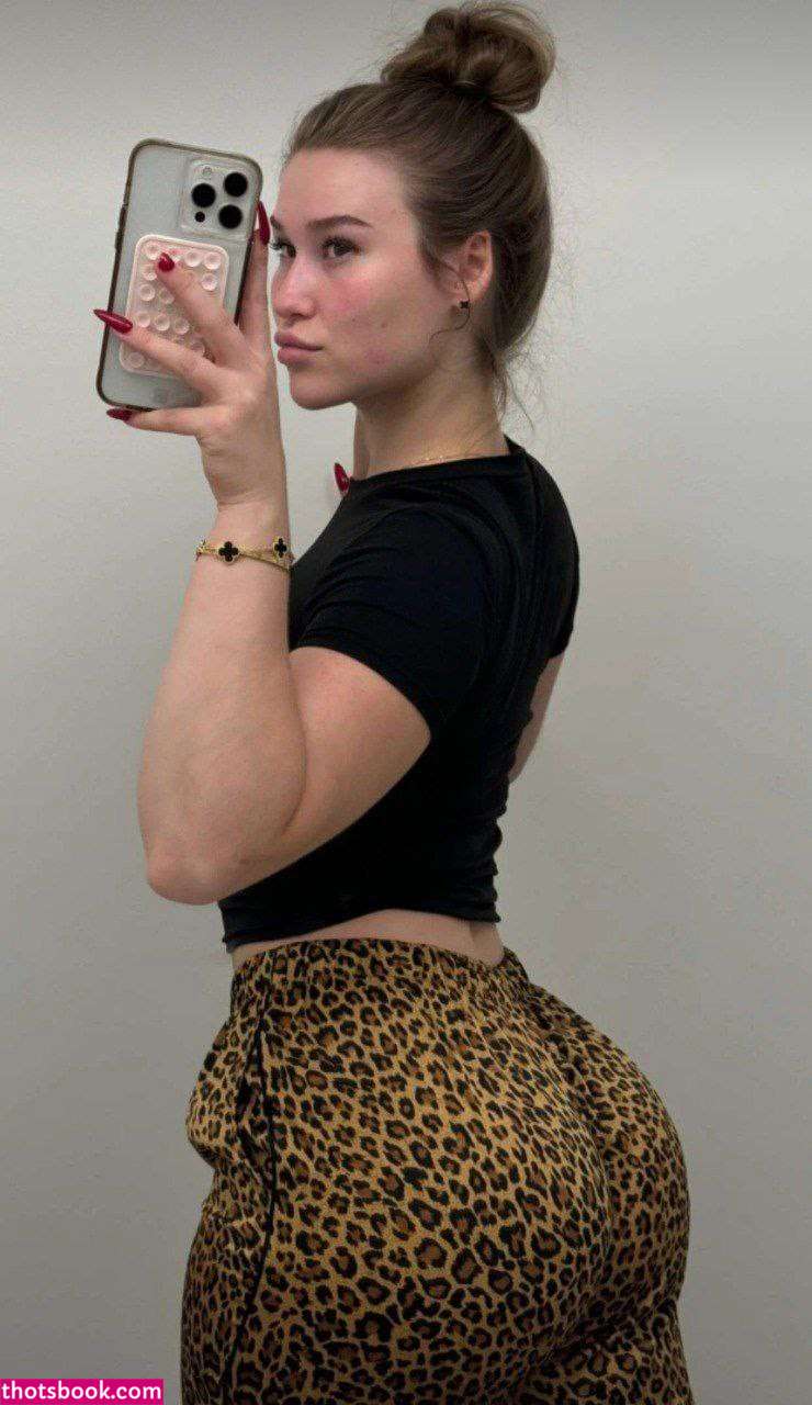 Sondra Blust Photo #159