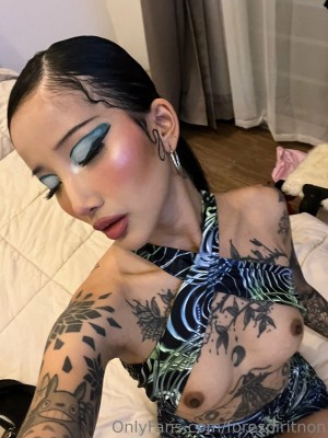 Jenny Zhao Photo #44