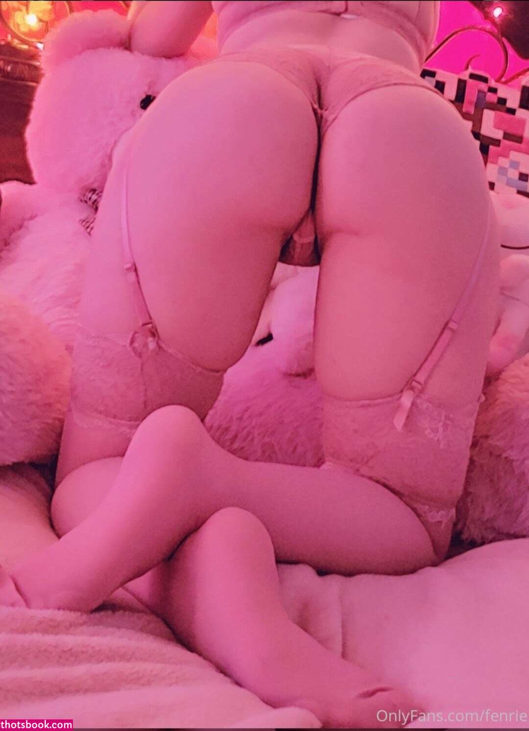 Freya Amari Photo #14