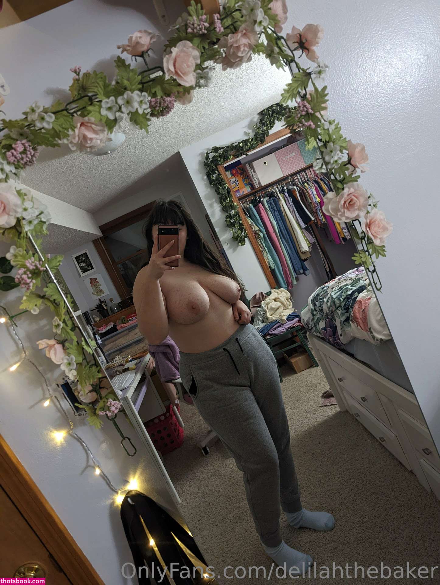 Delilahthebaker Photo #41