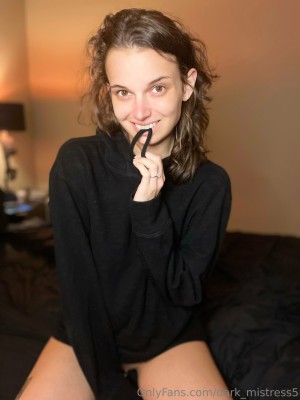 Dark Mistress Photo #67