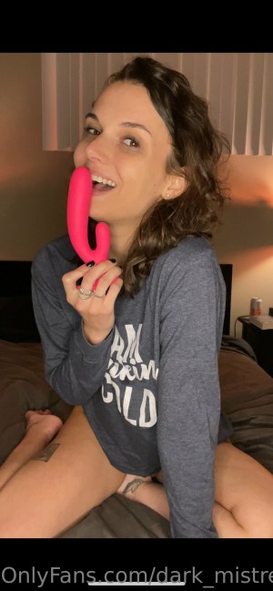 Dark Mistress Photo #97