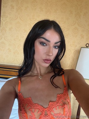 caitlinnlee Photo #25