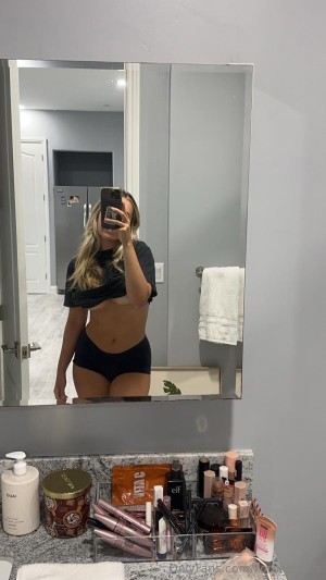 Korn Kernal Photo #69