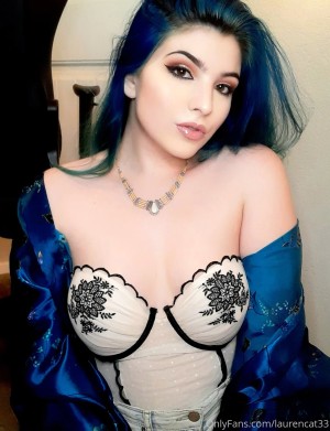 laurencat33 Photo #41