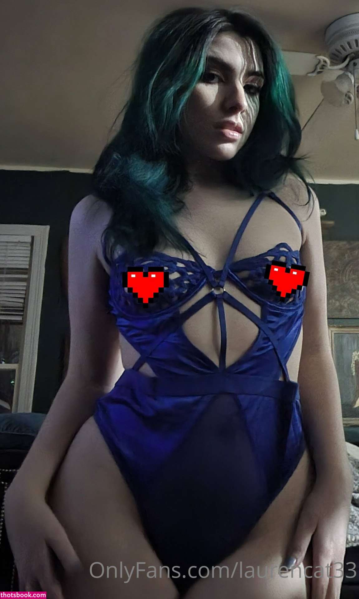 laurencat33 Photo #50