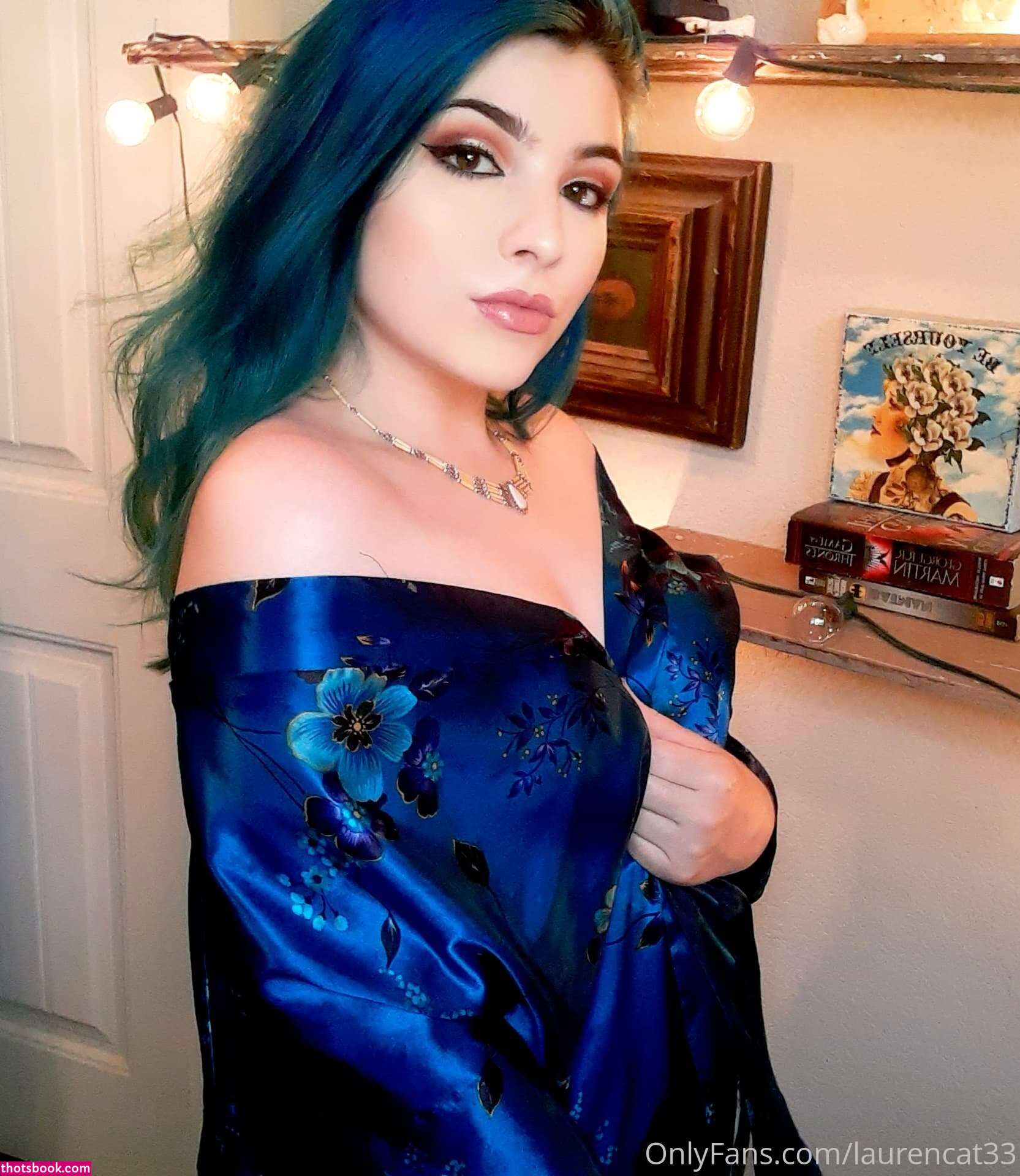 laurencat33 Photo #55