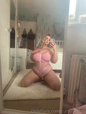 Curvygirllou Photo #31