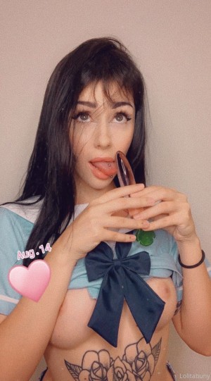 lolita18 Photo #19