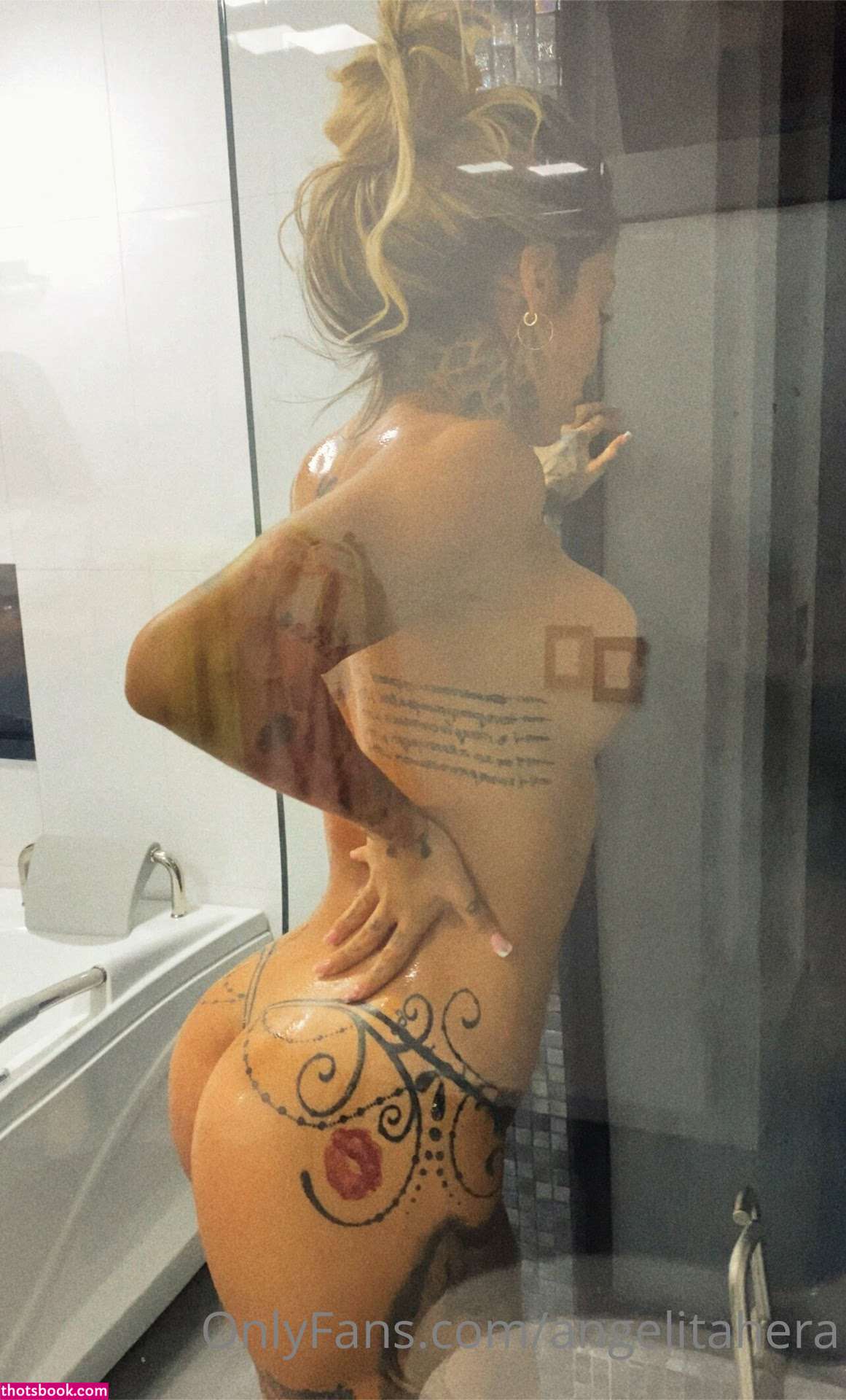 Angelica Hernandez Photo #15