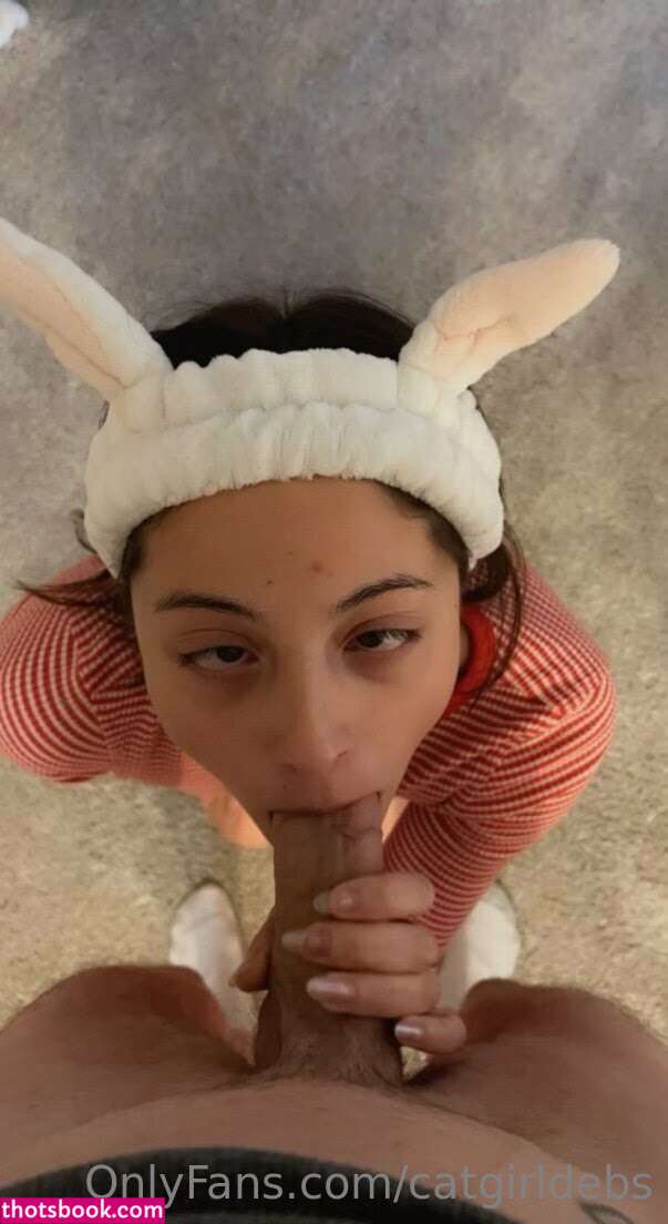 catgirldebs Photo #17