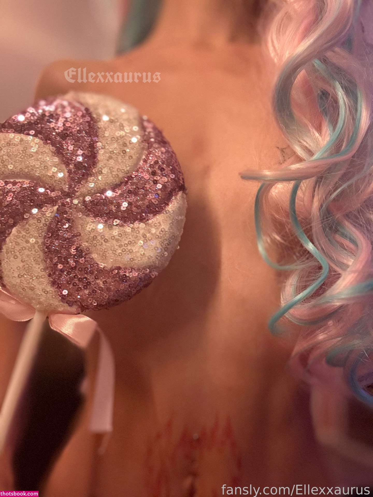 Ellasaurus23 Photo #5