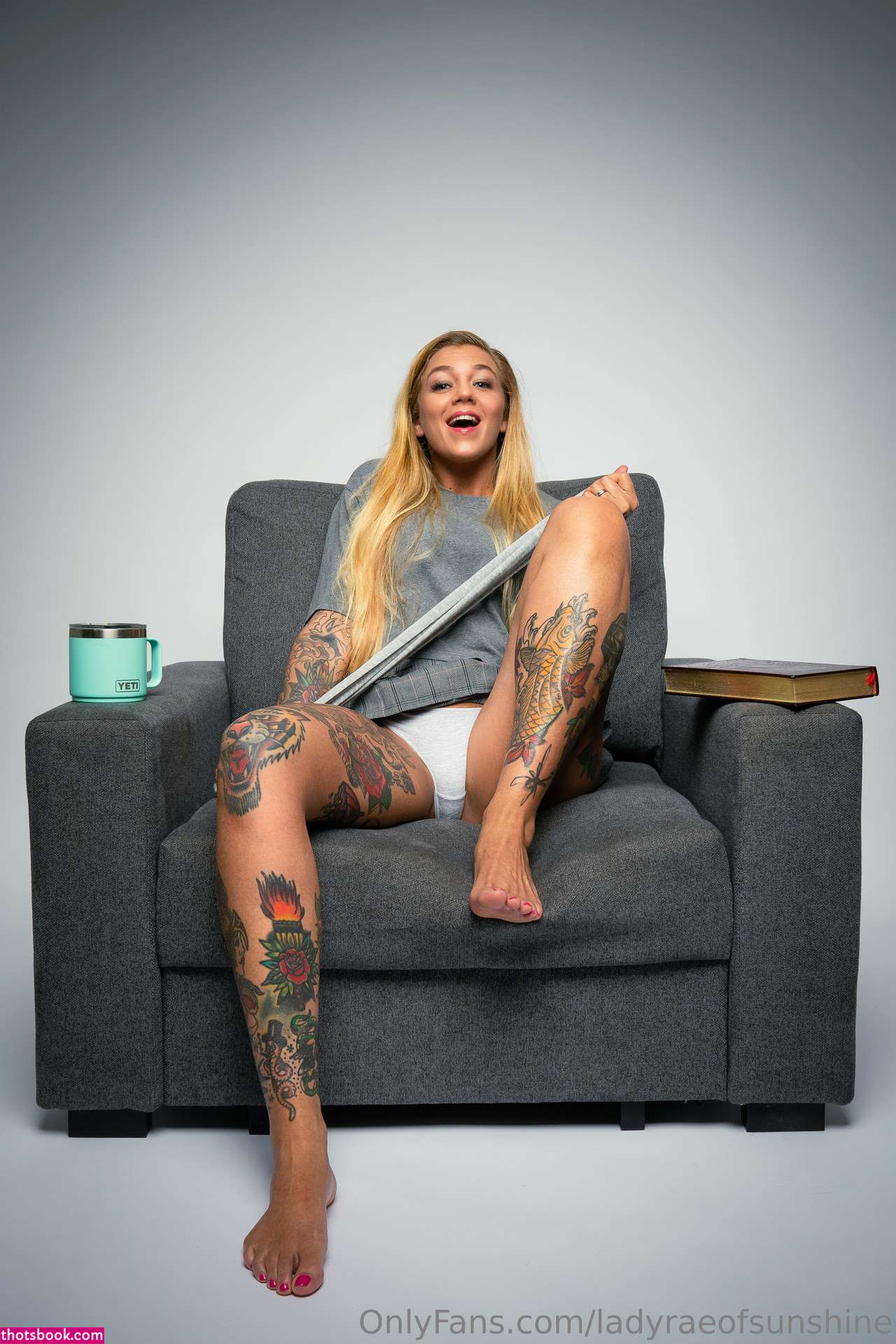 Amandaraeuk Photo #5