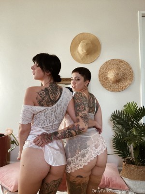 wakeynbakeynakey Photo #72