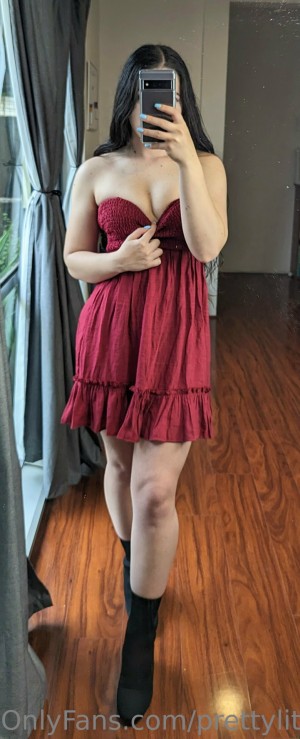 Prettylittlelily48 Photo #159