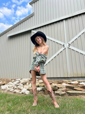 Petitekenna Photo #60