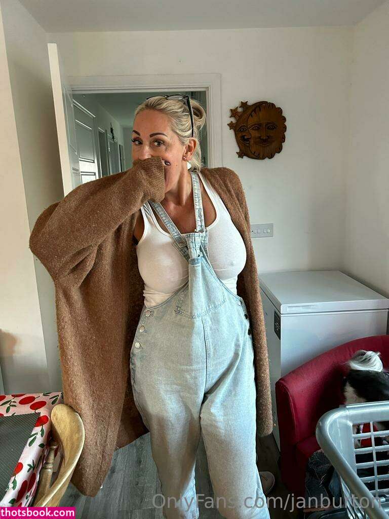 Jan Burton Photo #162