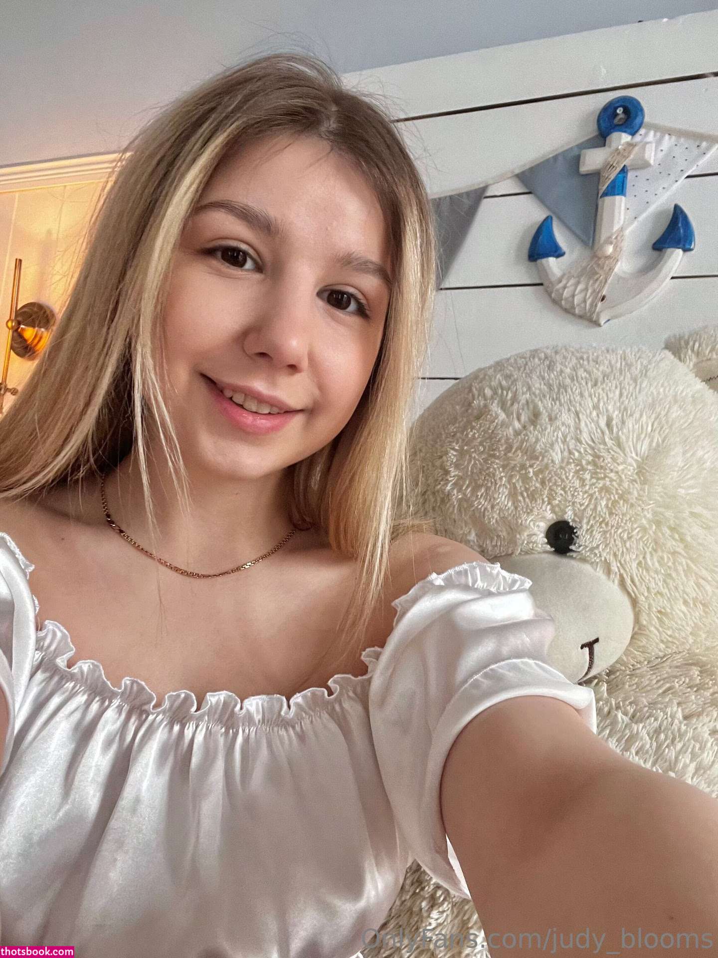 Judy Blooms Photo #98