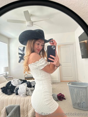 Petitekenna Photo #91